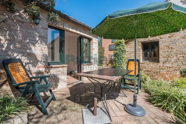 casa indipendente in vendita a Rapagnano