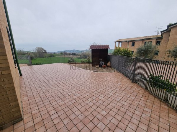 appartamento in vendita a Rapagnano in zona Piane di Rapagnano