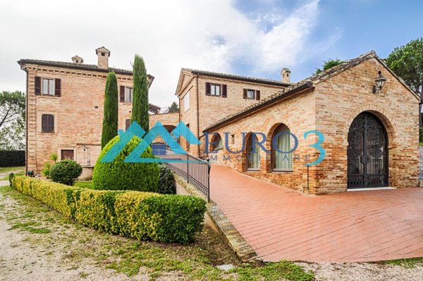 casa indipendente in vendita a Rapagnano in zona Piane di Rapagnano