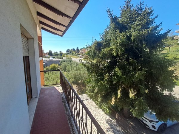 appartamento in vendita a Rapagnano in zona Piane di Rapagnano