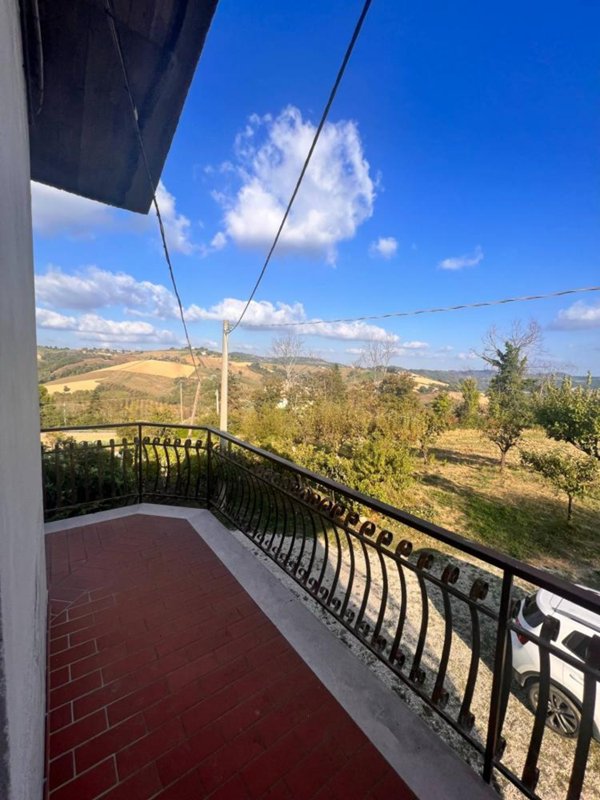 appartamento in vendita a Santa Vittoria in Matenano