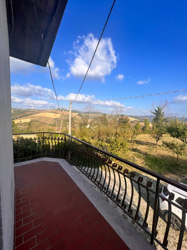 appartamento in vendita a Santa Vittoria in Matenano