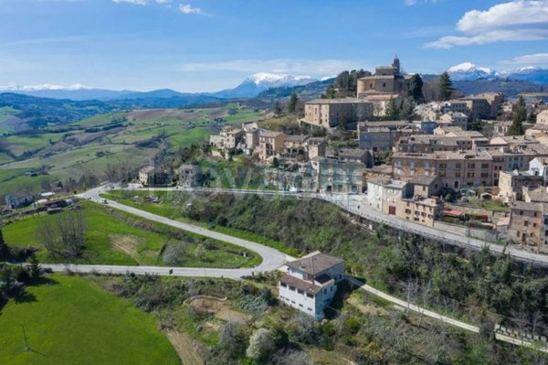 appartamento in vendita a Santa Vittoria in Matenano