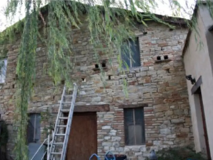 casa indipendente in vendita a Santa Vittoria in Matenano