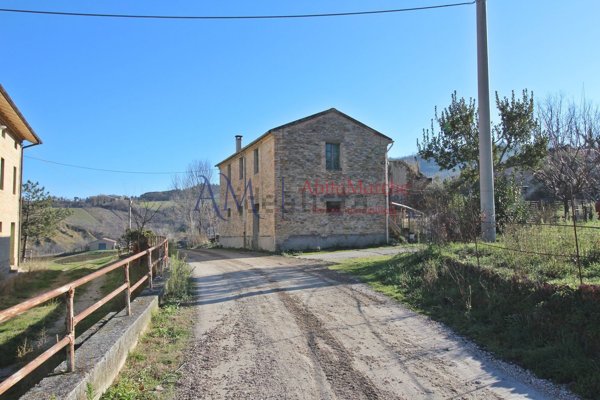 appartamento in vendita a Santa Vittoria in Matenano