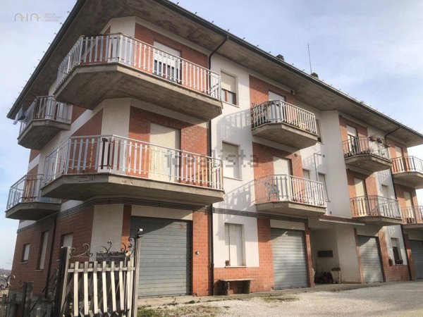 appartamento in vendita a Santa Vittoria in Matenano