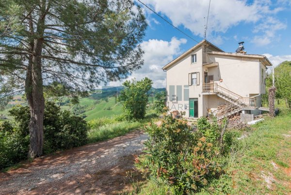 appartamento in vendita a Santa Vittoria in Matenano