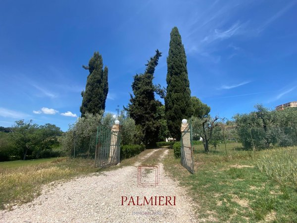 pentavano in vendita a Sant'Elpidio a Mare