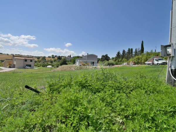 casa indipendente in vendita a Sant'Elpidio a Mare in zona Luce