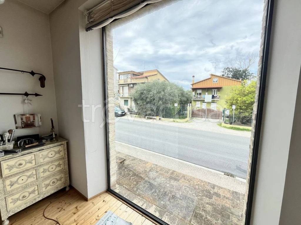 casa indipendente in vendita a Sant'Elpidio a Mare in zona Luce