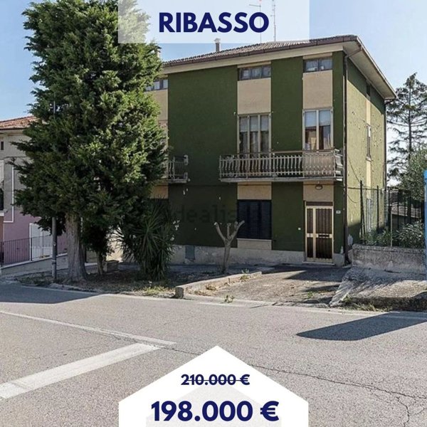 casa indipendente in vendita a Sant'Elpidio a Mare in zona Castellano