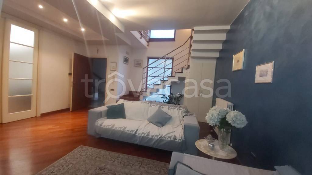 casa indipendente in vendita a Sant'Elpidio a Mare in zona Casette d'Ete