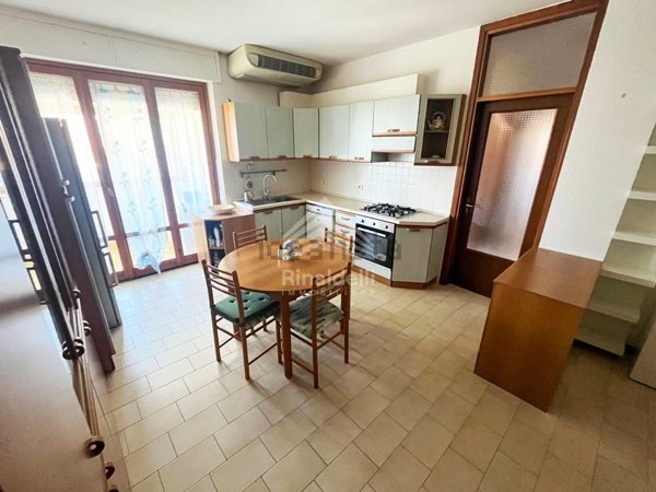appartamento in vendita a Sant'Elpidio a Mare in zona Cascinare