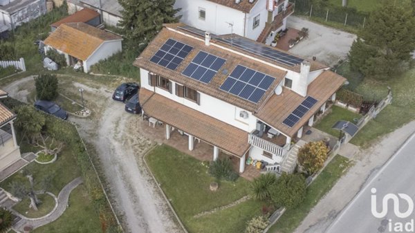 casa indipendente in vendita a Sant'Elpidio a Mare