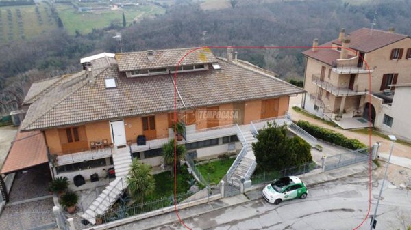 casa indipendente in vendita a Sant'Elpidio a Mare in zona Castellano