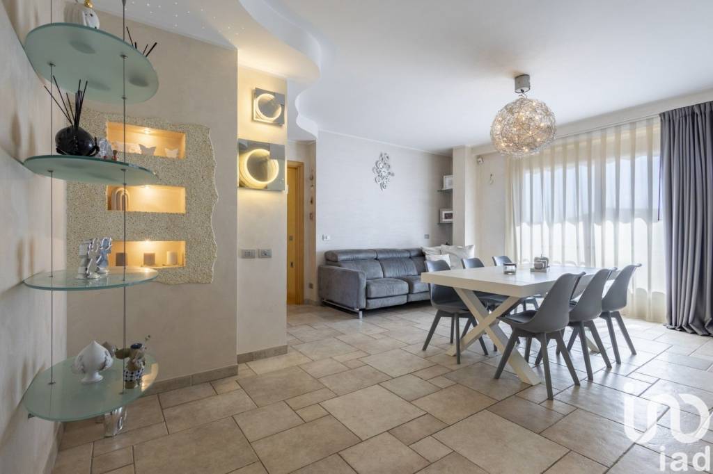 appartamento in vendita a Sant'Elpidio a Mare in zona Cascinare