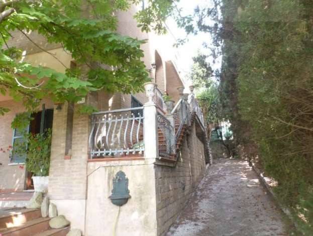 casa indipendente in vendita a Sant'Elpidio a Mare in zona Cascinare