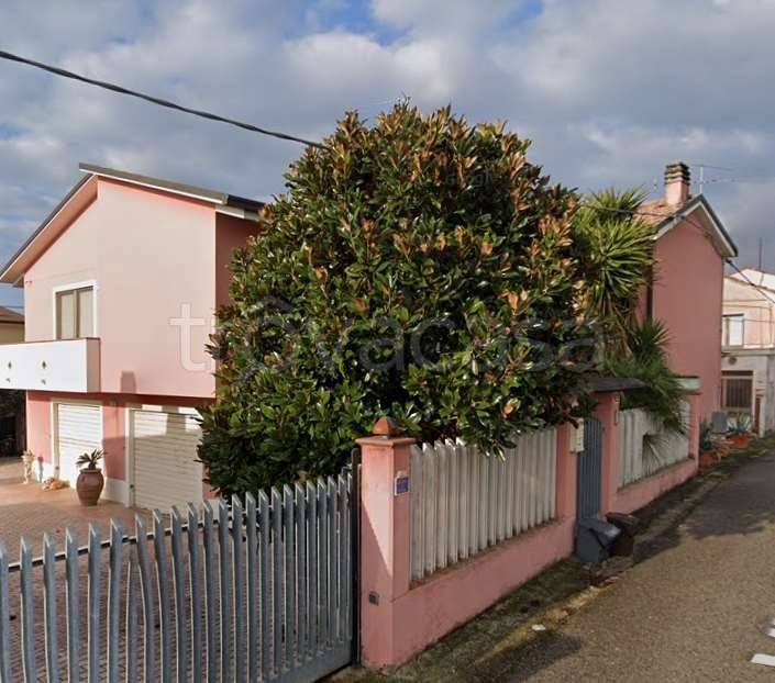 casa indipendente in vendita a Sant'Elpidio a Mare