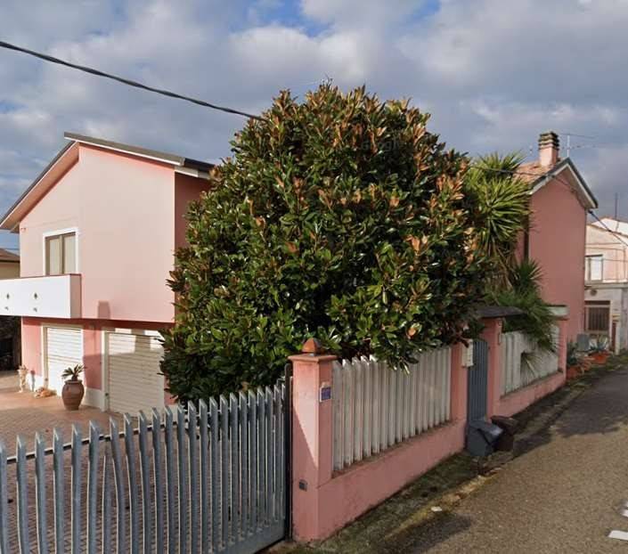 casa indipendente in vendita a Sant'Elpidio a Mare