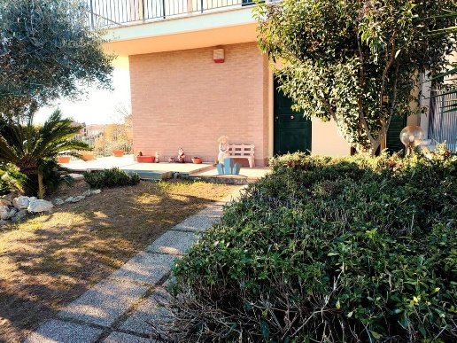 appartamento in vendita a Sant'Elpidio a Mare in zona Castellano