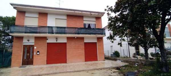 casa indipendente in vendita a Sant'Elpidio a Mare