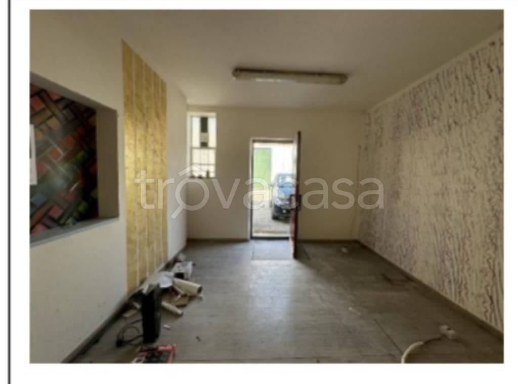 locale commerciale in vendita a Sant'Elpidio a Mare