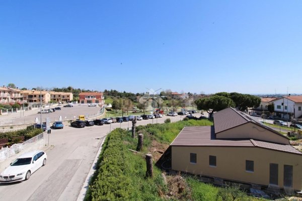appartamento in vendita a Sant'Elpidio a Mare in zona Cretarola