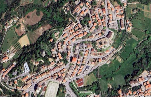 locale di sgombero in vendita a Sant'Elpidio a Mare