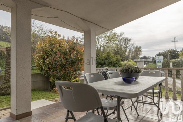 casa indipendente in vendita a Sant'Elpidio a Mare in zona Bivio Cascinare