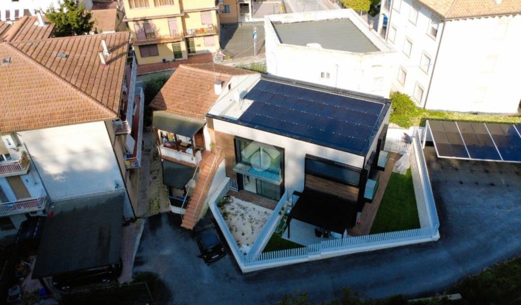 casa indipendente in vendita a Sant'Elpidio a Mare in zona Casette d'Ete