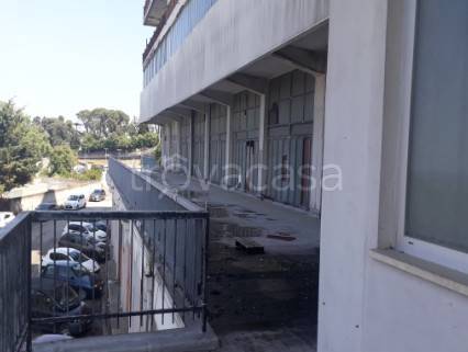 negozio in vendita a Sant'Elpidio a Mare