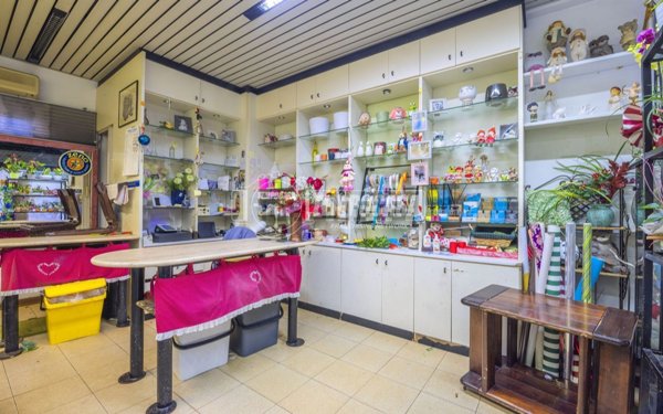 locale commerciale in vendita a Sant'Elpidio a Mare