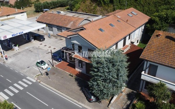 casa indipendente in vendita a Sant'Elpidio a Mare in zona Bivio Cascinare