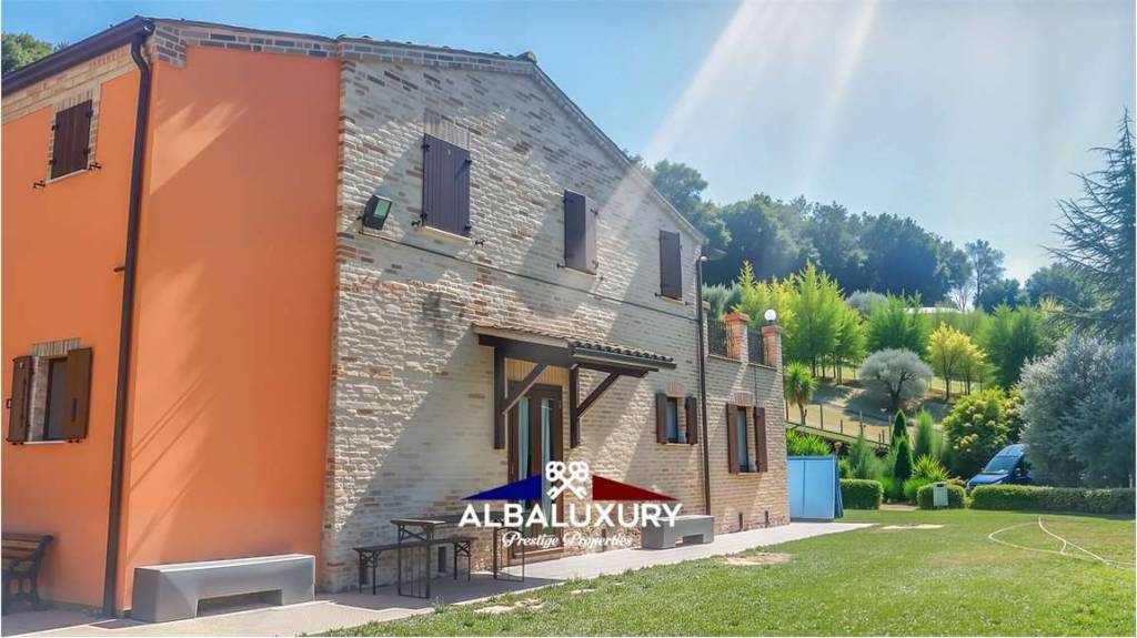 casa indipendente in vendita a Sant'Elpidio a Mare