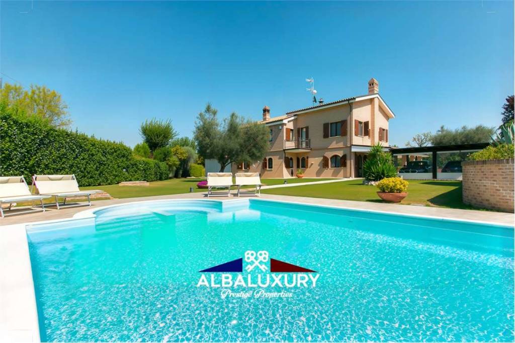 casa indipendente in vendita a Sant'Elpidio a Mare