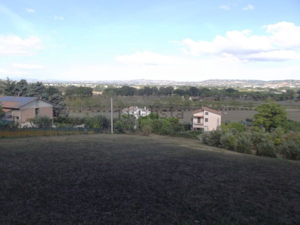 terreno edificabile in vendita a Sant'Elpidio a Mare in zona Casette d'Ete