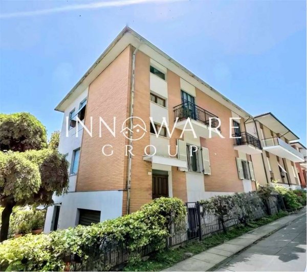 casa indipendente in vendita a Sant'Elpidio a Mare in zona Luce