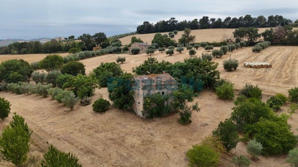casa indipendente in vendita a Sant'Elpidio a Mare