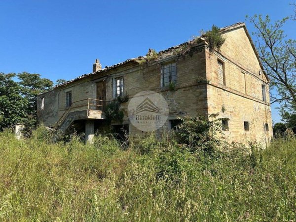 casa indipendente in vendita a Sant'Elpidio a Mare