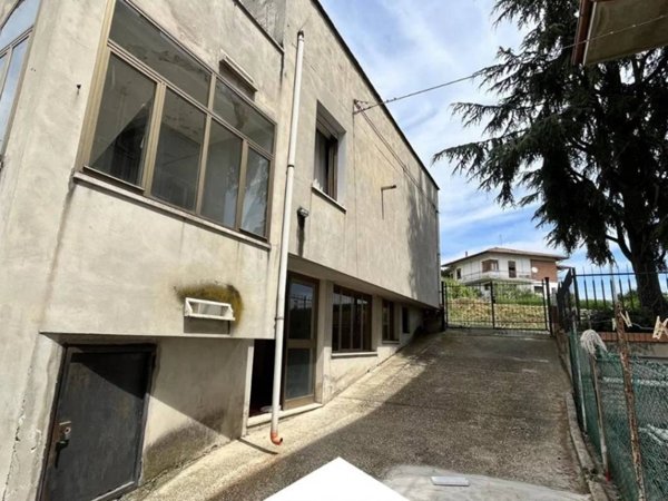 casa indipendente in vendita a Sant'Elpidio a Mare