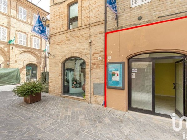 negozio in vendita a Sant'Elpidio a Mare