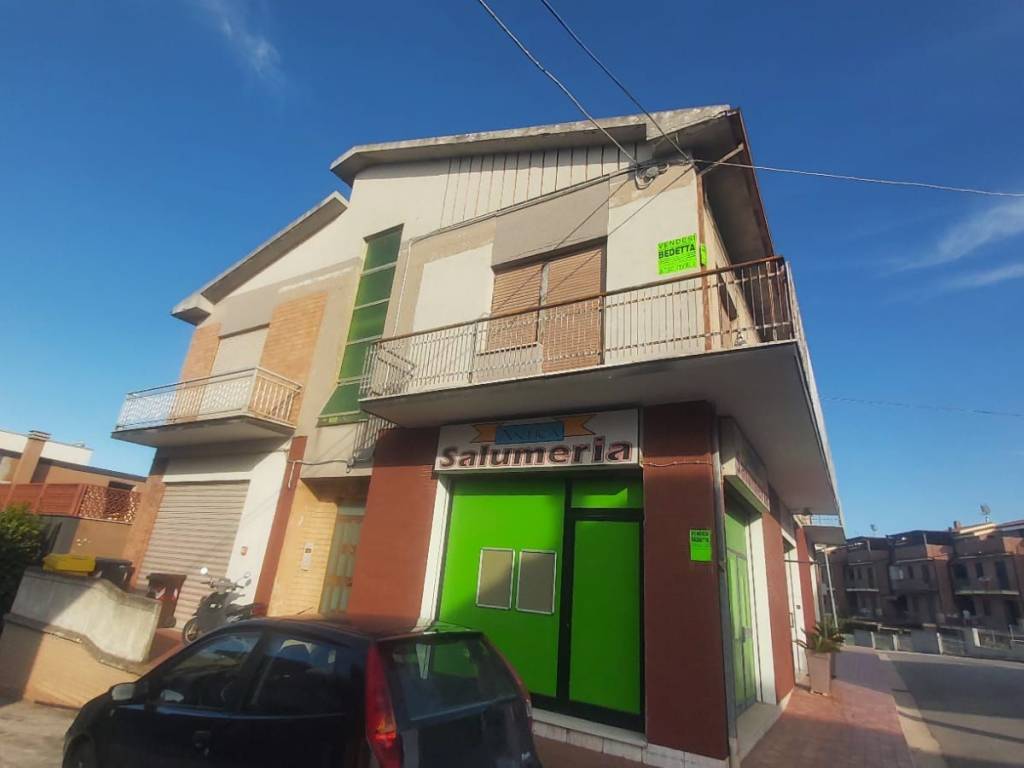 casa indipendente in vendita a Sant'Elpidio a Mare in zona Cascinare