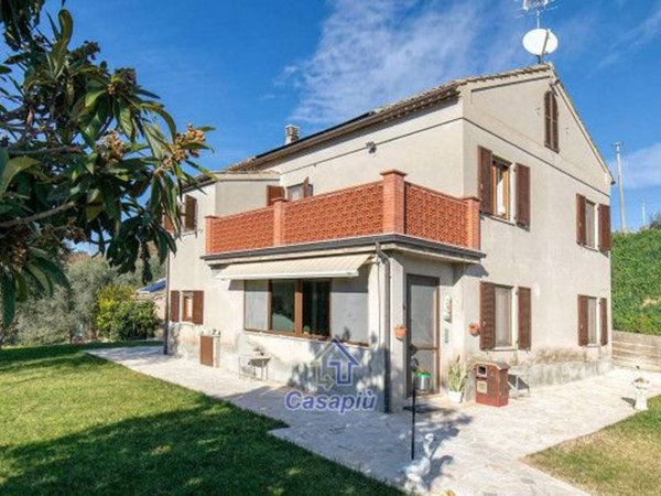 casa indipendente in vendita a Sant'Elpidio a Mare