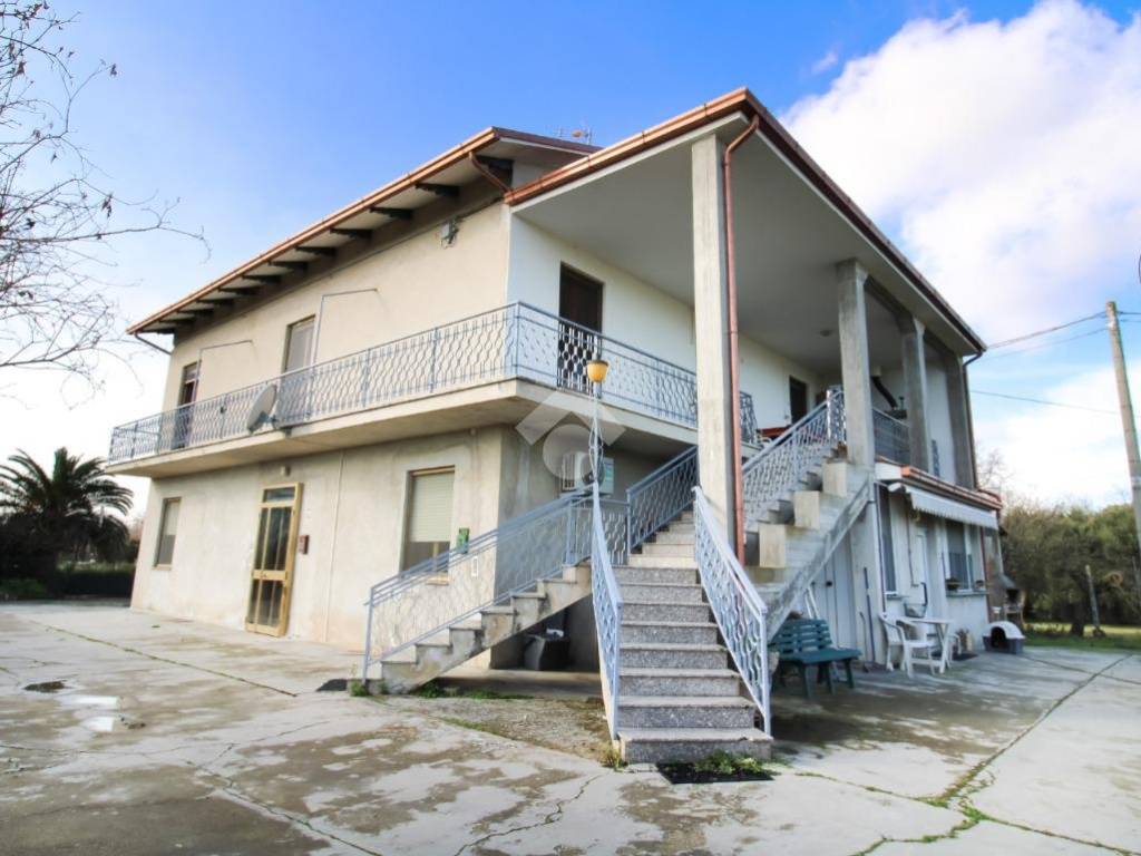 appartamento in vendita a Sant'Elpidio a Mare in zona Luce