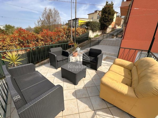 casa indipendente in vendita a Sant'Elpidio a Mare in zona Cascinare