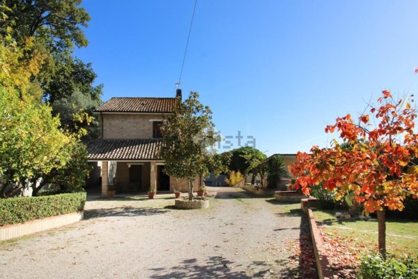 casa indipendente in vendita a Sant'Elpidio a Mare