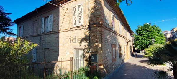 casa indipendente in vendita a Sant'Elpidio a Mare
