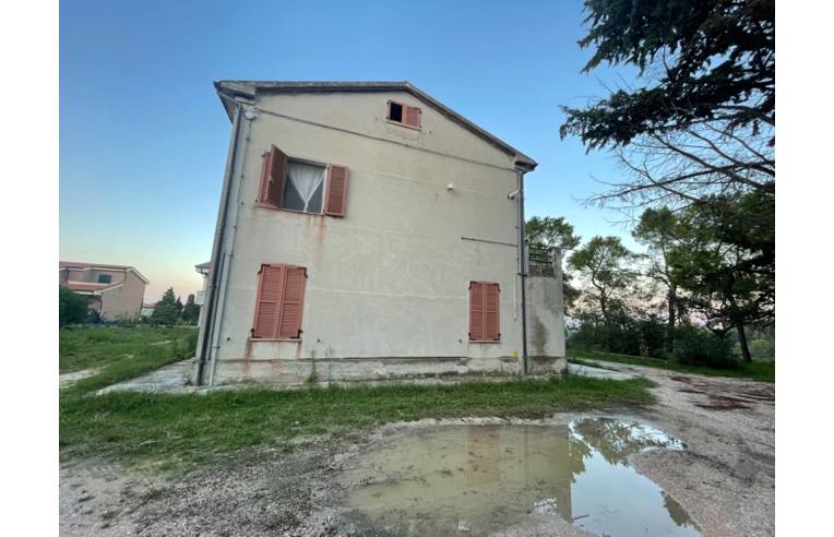 casa indipendente in vendita a Sant'Elpidio a Mare in zona Cascinare