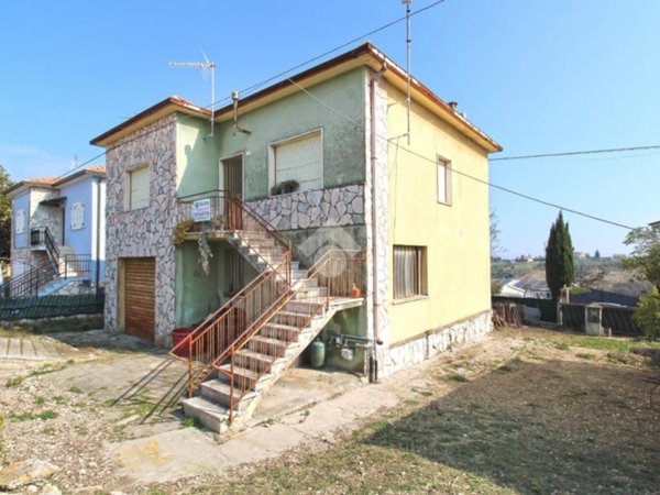 casa indipendente in vendita a Sant'Elpidio a Mare in zona Castellano