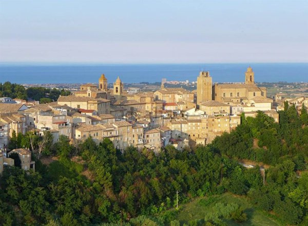 casa indipendente in vendita a Sant'Elpidio a Mare